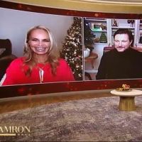 VIDEO: Kristin Chenoweth & Ty Herndon Perform Holiday Duet 'Orphans of God' on…