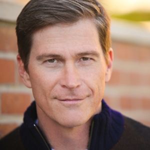 Arizona's Hank Stratton Named Carson School Director