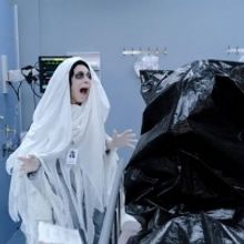 VIDEO: Watch A Sneak Peek at the All-New Spooky Halloween Episode of THE RESIDENT Air