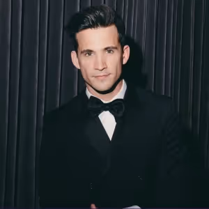 Dez Duron to Perform at So & So's This Holiday Season