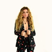 TikTok Sensation Jewels Gold Shares 'Amen' Single