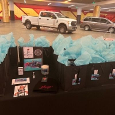 BWW Feature: CIRCA HOSTS PRE-GRAMMY GIFTING DRIVE-UP EVENT