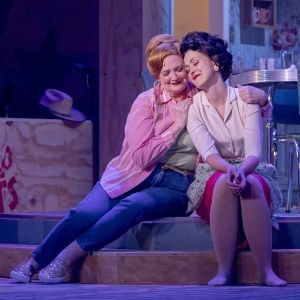 Review: ALWAYS... PATSY CLINE at The Carnegie
