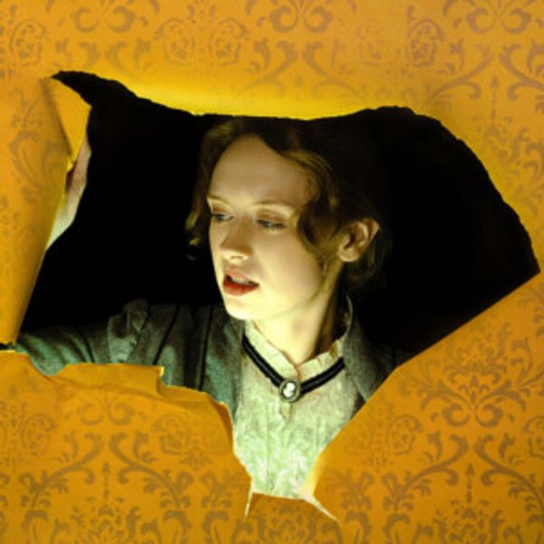 Review: THE YELLOW WALLPAPER at The Archive Theater Photo