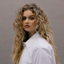 VIDEO: See Jess Folley in New Teaser for BURLESQUE THE MUSICAL in the UK