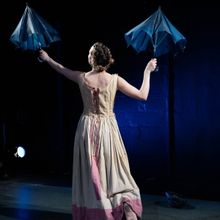 TROJAN WOMAN Extends Through March at Luna Stage