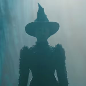 Video: Behind the Lens of WICKED with Cinematographer Alice Brooks
