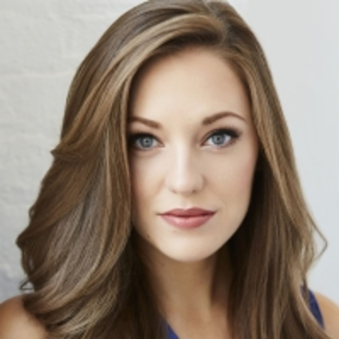 Wake Up With BWW 1/14: Cameron Dallas Joins MEAN GIRLS, and More!  Image