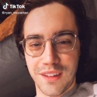 Weekly Roundup: Our Top Ten Theater TikToks of the Week - Ryan McCartan, Alex…