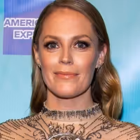 PHOTO: Elizabeth Stanley Reveals She is Expecting Her First Child With Charlie Murphy