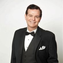 Richard Holbrook to Reprise Cabaret Show at 54 Below in February