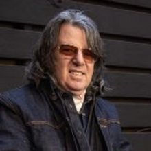 Eric Ambel Hits The Road With Sarah Borges in Support of New Albums