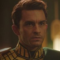 Video: Jonathan Bailey Talks Fiyero's Transformation in New Featurette