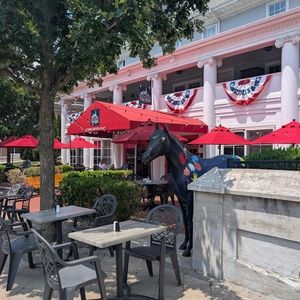 Review: THE STATION TAVERN by David Burke in Bernardsville-Relax and Relish