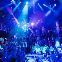 New Booking Period Announced For MAMMA MIA! THE PARTY at The O2, London