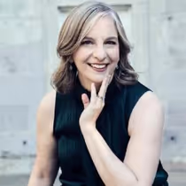 Pianist Orli Shaham Performs Illuminated Recital at Merkin Hall