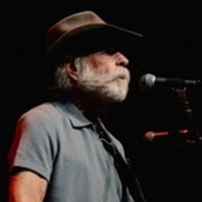 Nathaniel Rateliff Brings Bobby Weir Onstage for Encore Performance at California's Guild Theater