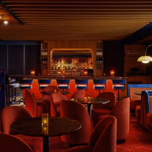 Review: So & So's Piano Bar Serves Elevated Cocktails, Comfort Food, and Live…