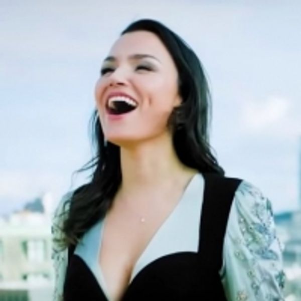 VIDEO: Watch Casts of FROZEN Come Together for 'Let It Go (Around the World Version)' - Germany Theater Video
