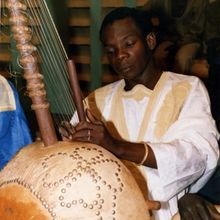 Toumani Diabaté Debut Album 'Kaira' Re-Released on Vinyl