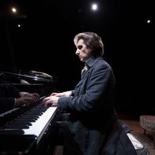 Interview: Hershey Felder of THE PIANO AND ME at TheatreWorks Silicon Valley