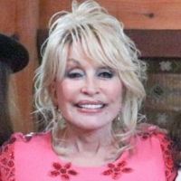 Dolly Parton to Perform at Susan G. Koman Breast Cancer Foundation Fundraiser