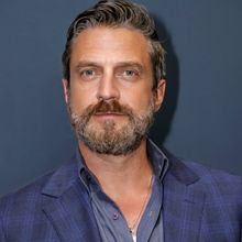 Raúl Esparza to Star in the World Premiere Musical GALILEO at Berkeley Repertory The