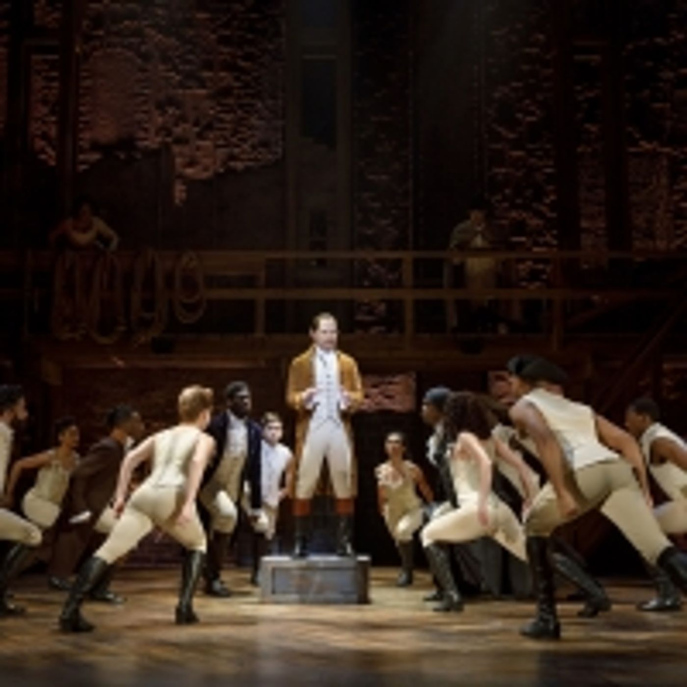 Wake Up With BWW 4/14: Glenn Close on the SUNSET BOULEVARD Film, and More!  Image