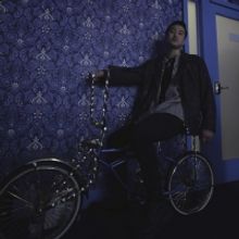 Taiwanese-American Indie Pop Artist Weswes Releases Debut EP, DOWN BAD BUT UPRIGHT