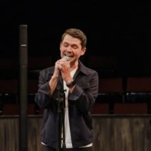 Review: MINNEAPOLIS – DAMIAN MCGINTY: LIVE IN THE MOMENT at Theater In The Round