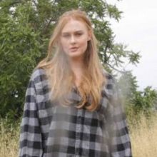Melody Federer Shares New Album 'Chapters from the Fairy Tale'