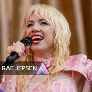 Video: Watch Carly Rae Jepsen Perform 'Shy Boy' at Glastonbury