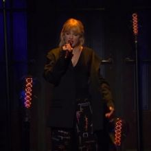 VIDEO: Taylor Swift Performs 'Lover' and 'False God' on SATURDAY NIGHT LIVE