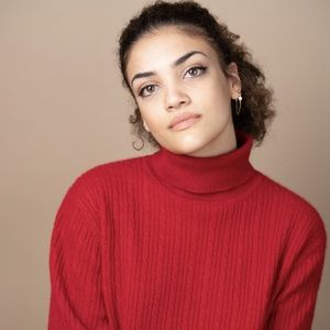 Laurie Hernandez to Make Broadway Debut in & JULIET