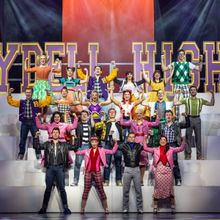 Review: GREASE THE MUSICAL at Crown Theatre