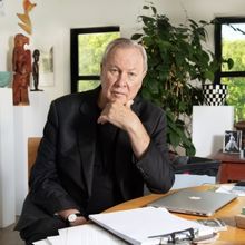 Robert Wilson Directs 'Ubu' at The Watermill Center