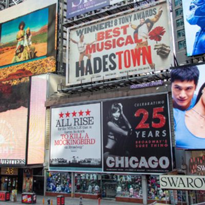 LIVE FROM NEW YORK… IT'S A CABARET! to Celebrate SNL at 54 Below
