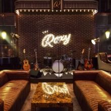 Review: Roxy Bar-Seasonal American cuisine and live music inside classy TriBeCa Hotel