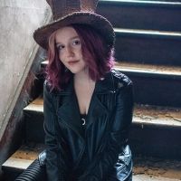 No Relationship? No Problem, In EmiSunshine's New Single 'Crimson Moon'