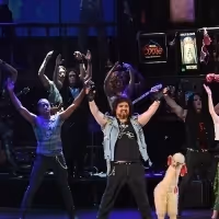 BWW Review: Pittsburgh CLO's ROCK OF AGES at Benedum Center Is (Almost) Just Like…