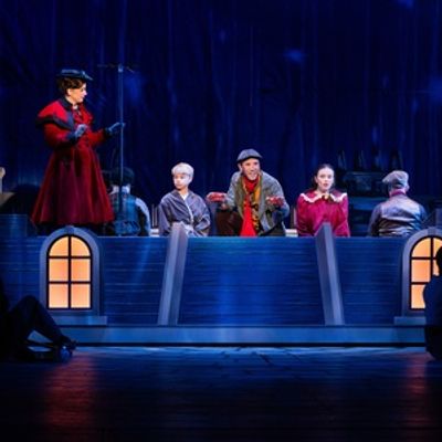 Review: MARY POPPINS at Omaha Community Playhouse is Perfect Family Fun!