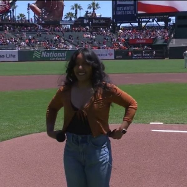 Video: GALILEO's Nicole Kyoung-Mi Lambert Sings National Anthem at San Francisco Giants Game - San Francisco / Bay Area Theater Video