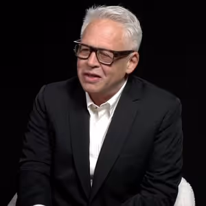 Video: Bill Condon on How KISS OF THE SPIDER WOMAN Completes the CABARET and CHICAGO…