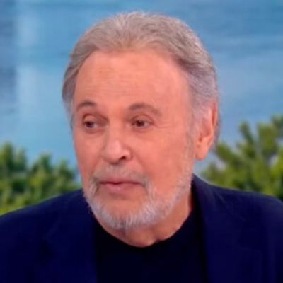 Video: Billy Crystal Discusses Turning the Loss Of His Home Into Broadway's 860 on THE VIEW