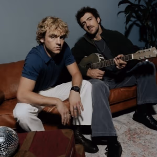 THE DRIVER ERA Release Double Singles 'Don’t Take The Night' and 'Can’t Believe S Photo