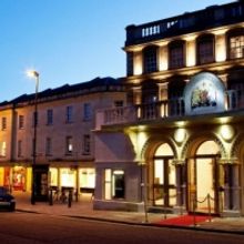 Theatre Royal Bath To Reopen This Autumn With The Welcome Back Season Of Plays