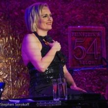 BWW Review: Haley Swindal Returns To Feinstein's/54 Below With Her Liza Minnelli Trib