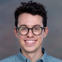 Interview: 'I Think It Is One of Our Funniest Shows': Actor Jonathan Sayer on Improv,