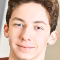 DEAR EVAN HANSEN Star Andrew Barth Feldman Stops By The Theatre Podcast With Alan…