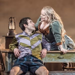 Review: THE PLAYBOY OF THE WESTERN WORLD, starring Nicola Coughlan and Siobhán…